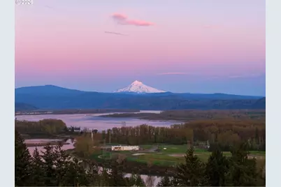 1010 NW 4th Ave, Camas, WA 98607 - Photo 2