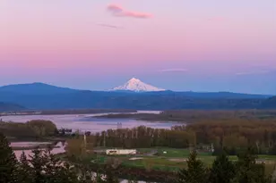1010 NW 4th Ave, Camas, WA 98607 - Photo 2