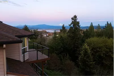1010 NW 4th Ave, Camas, WA 98607 - Photo 46