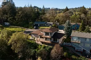 1010 NW 4th Ave, Camas, WA 98607 - Photo 32