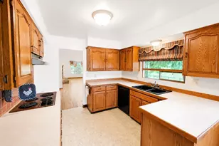 3649 Old Pacific Hwy S, Kelso, WA 98626 - Photo 8