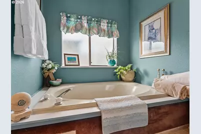 18485 SW Pacific Dr #53, Tualatin, OR 97062 - Photo 32