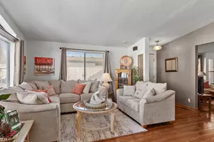 18485 SW Pacific Dr, Tualatin, OR 97062 - Photo 12