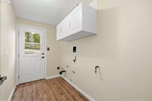 30 Coachman Dr, Eugene, OR 97405 - Photo 36