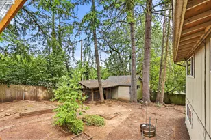 30 Coachman Dr, Eugene, OR 97405 - Photo 44