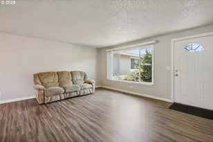 1700 NE 231st Ct, Wood Village, OR 97060 - Photo 4
