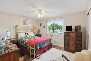 1700 NE 231st Ct, Wood Village, OR 97060 - Photo 36