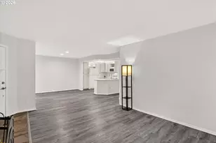 5063 SW Foothills Dr, Lake Oswego, OR 97034 - Photo 6