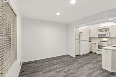 5063 SW Foothills Dr #F, Lake Oswego, OR 97034 - Photo 8