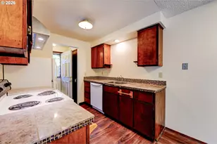 1401 SE 130th Ave, Portland, OR 97233 - Photo 8
