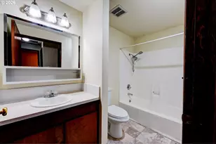 1401 SE 130th Ave, Portland, OR 97233 - Photo 10