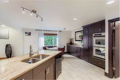 11840 SE Timber Valley Dr, Happy Valley, OR 97086 - Photo 14