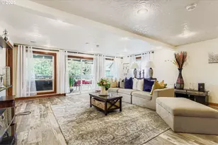 11840 SE Timber Valley Dr, Happy Valley, OR 97086 - Photo 8