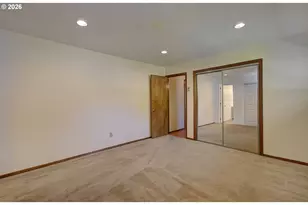 100 Inglewood Dr, Longview, WA 98632 - Photo 8