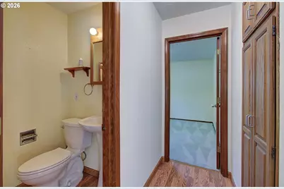 100 Inglewood Dr, Longview, WA 98632 - Photo 12