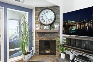 81 N Hayden Bay Dr, Portland, OR 97217 - Photo 22