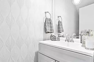 81 N Hayden Bay Dr, Portland, OR 97217 - Photo 24