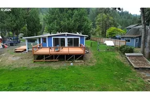 8429 Duncan Island Rd, Mapleton, OR 97453 - Photo 4