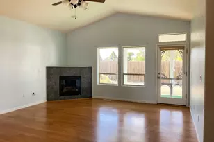 614 Burghardt Dr, Molalla, OR 97038 - Photo 6