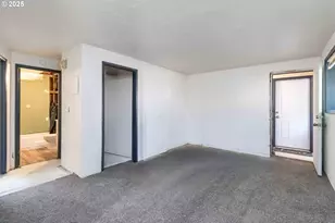 1337 10th Ave, Longview, WA 98632 - Photo 8