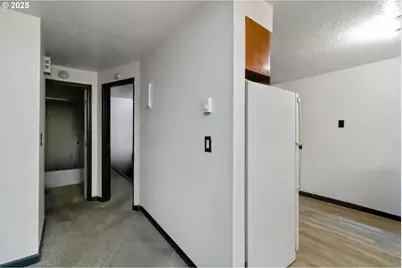 1337 10th Ave, Longview, WA 98632 - Photo 22