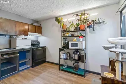 1337 10th Ave, Longview, WA 98632 - Photo 12