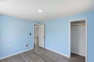 243 S Marple St, Coos Bay, OR 97420 - Photo 14