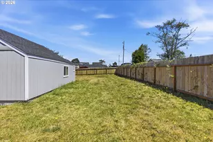 243 S Marple St, Coos Bay, OR 97420 - Photo 32