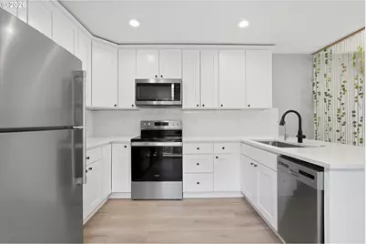 3769 SE 43rd Ave #B, Portland, OR 97206 - Photo 10