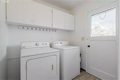 2136 SE 181st Ave, Portland, OR 97233 - Photo 26