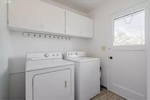 2136 SE 181st Ave, Portland, OR 97233 - Photo 26
