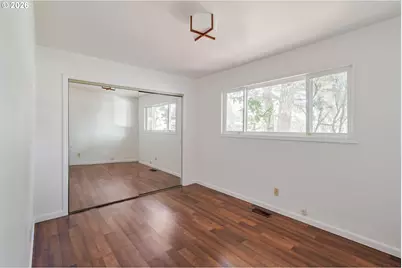 2136 SE 181st Ave, Portland, OR 97233 - Photo 18
