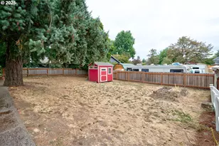 488 B St, Independence, OR 97351 - Photo 30