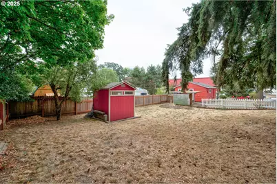 488 B St, Independence, OR 97351 - Photo 20