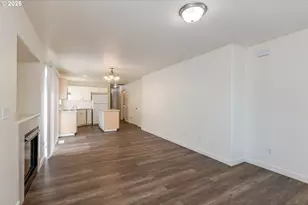 871 SW Junction Pl, Gresham, OR 97080 - Photo 16