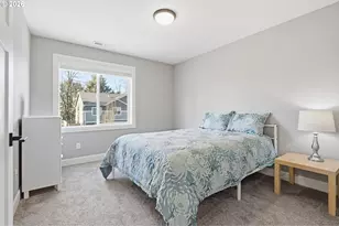16994 University Ave, Sandy, OR 97055 - Photo 12