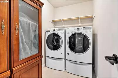 10829 SW Carinthia Cir, Wilsonville, OR 97070 - Photo 34