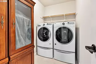 10829 SW Carinthia Cir, Wilsonville, OR 97070 - Photo 34