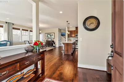 10829 SW Carinthia Cir, Wilsonville, OR 97070 - Photo 4