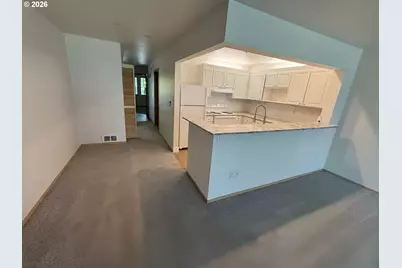 247 N Hayden Bay Dr, Portland, OR 97217 - Photo 16