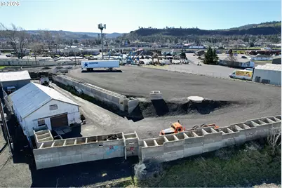 215 Terminal Ave, The Dalles, OR 97058 - Photo 8