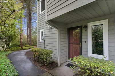 4880 SW Scholls Ferry Rd #32, Portland, OR 97225 - Photo 1