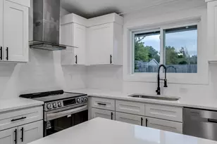 12611 NE 44th St, Vancouver, WA 98682 - Photo 18