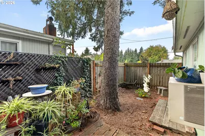 4810 SE 136th Ave, Portland, OR 97236 - Photo 26