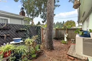 4810 SE 136th Ave, Portland, OR 97236 - Photo 26