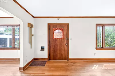 4121 NE 24th Ave, Portland, OR 97211 - Photo 4