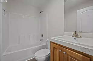 3054 Surfwood Dr, Salem, OR 97305 - Photo 16