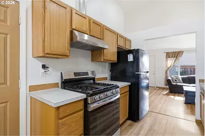 1676 Warbler Ct, Salem, OR 97317 - Photo 8