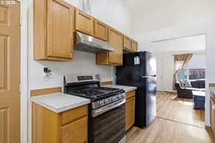 1676 Warbler Ct, Salem, OR 97317 - Photo 8
