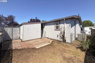 2742 NE 201st Ave, Fairview, OR 97024 - Photo 28
